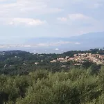 Spacious Holiday House Close To Beach And Corfu Town