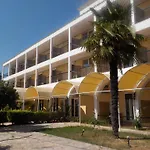 Feakion Hotel