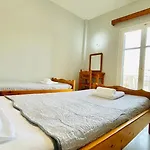 Kavos Aparthotel