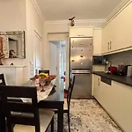 Amy Apartments