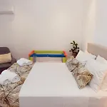 Angelina'S Family Apartment
