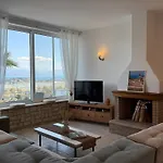 La Vista Residence - 5 Bds, 2 Private Swimming Pools, Stunning Sea Views Only 10 Minutes From Corfu Town'S Centre