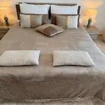 La Vista Residence - 5 Bds, 2 Private Swimming Pools, Stunning Sea Views Only 10 Minutes From Corfu Town'S Centre