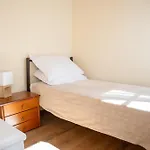 Lisa'S Downtown Apartment