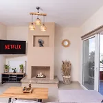 Kanalia View Apartment