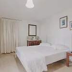 Central Apartment - Seaview And Garden