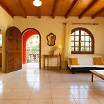 Corfu Traditional Gem - Homely Vibes