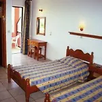 Tzevenos Apartments