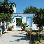 Akis Villa