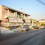 Philoxenia Family Suite