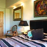 Oleander Villa