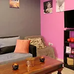 Desiree City Apartment