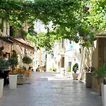 Private Room In The Center Of Corfu Old Town