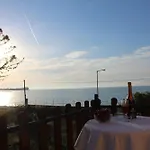 Anastazia'S Seaside Apartments