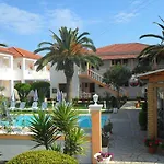 Jimmy'S Apartments