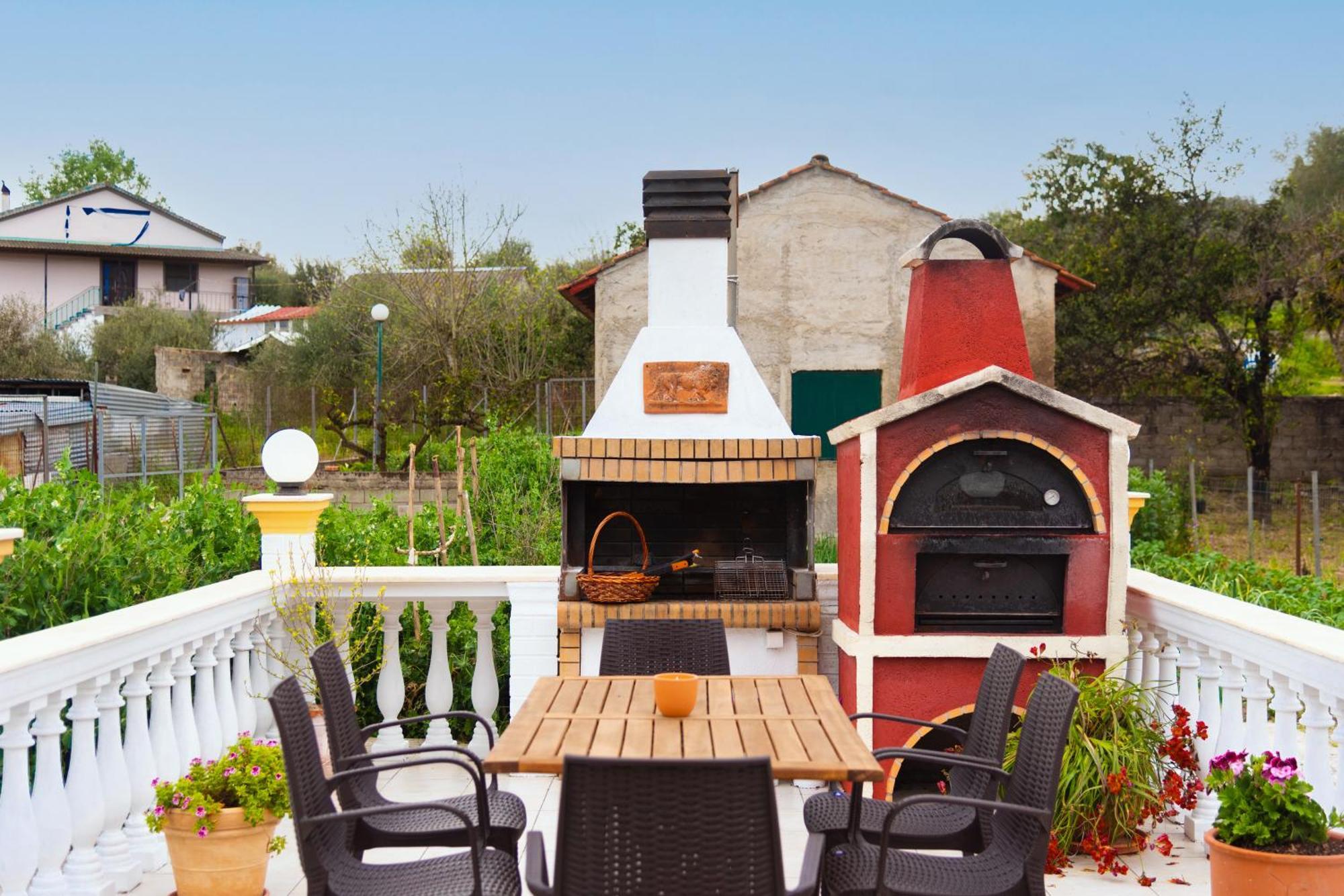 Holiday home Loutra House