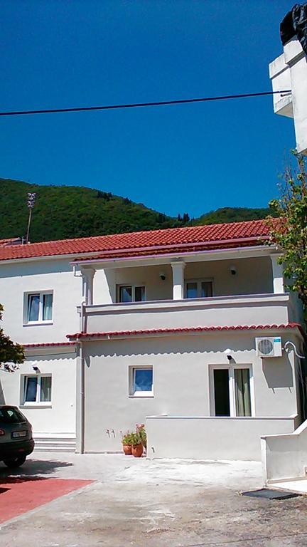 Gorgona & * Ýpsos