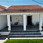 Massalia Suites Studio Delphini