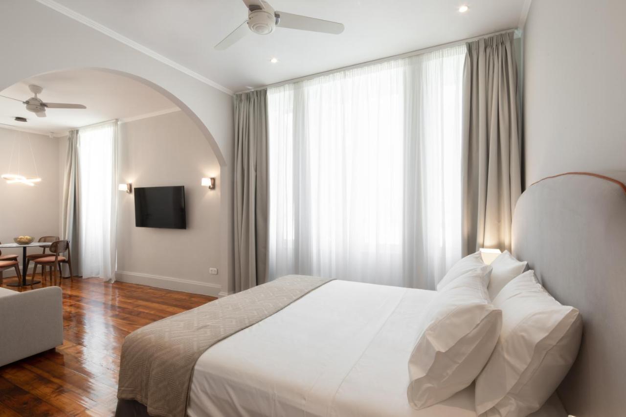 Liston Allure * Corfu (city)