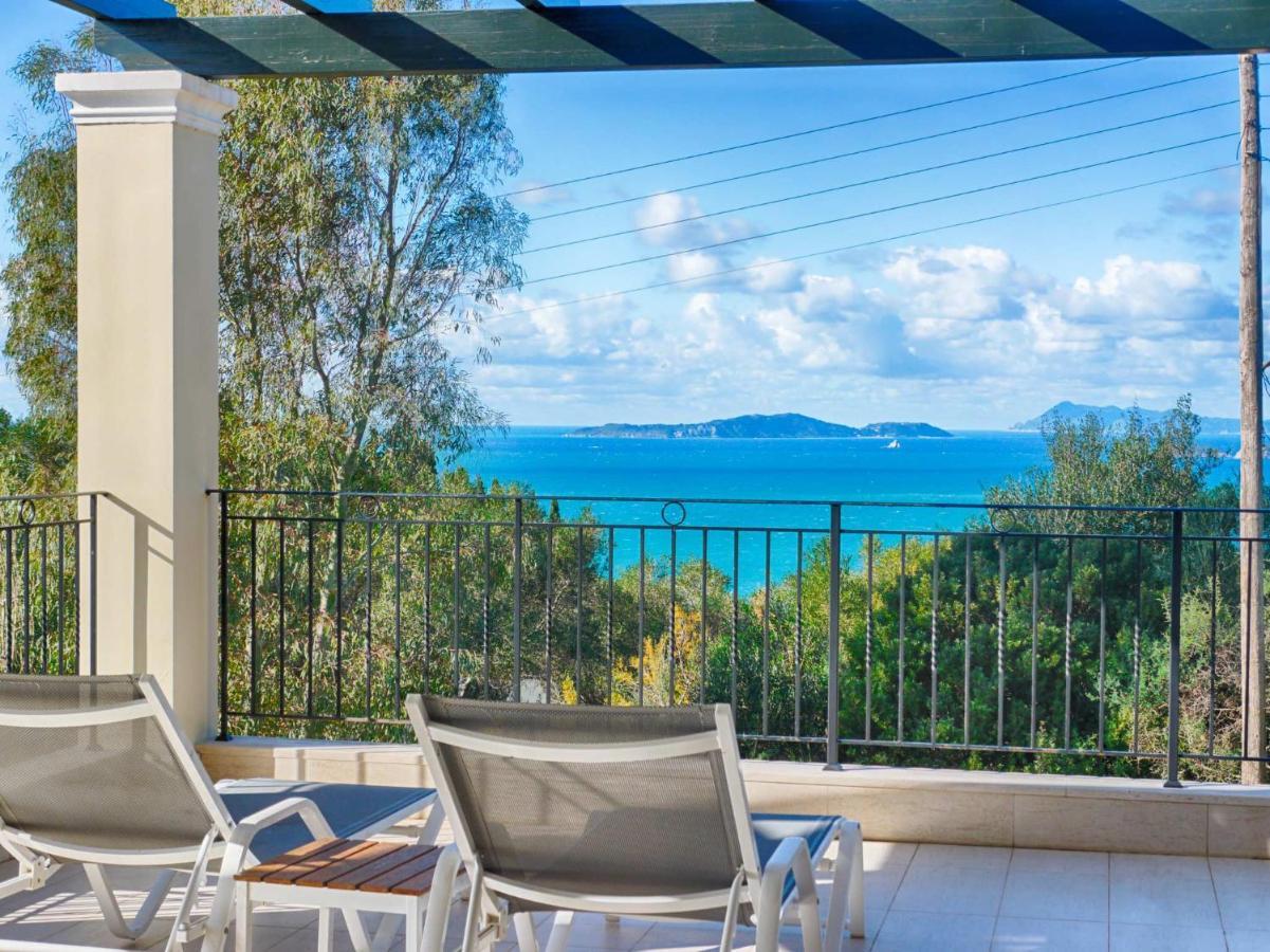 - 3 Minutes From The With Heated Eco-pool And Sunset View Вилла *