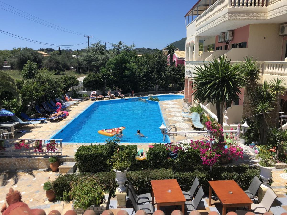 Aparthotel Flamingo Corfu Moraḯtika