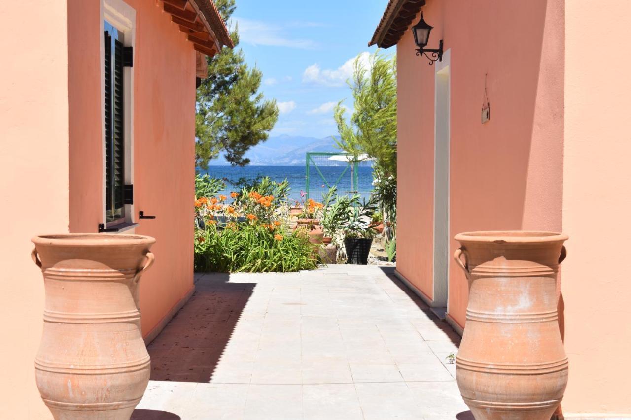Bouka Beachfront