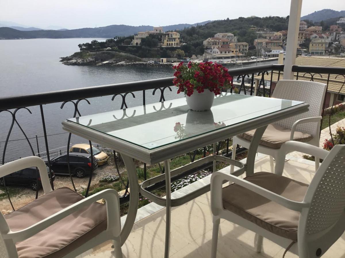 Διαμέρισμα Corfu In Kassiopi's Castle By Sea Side Κασσιόπη