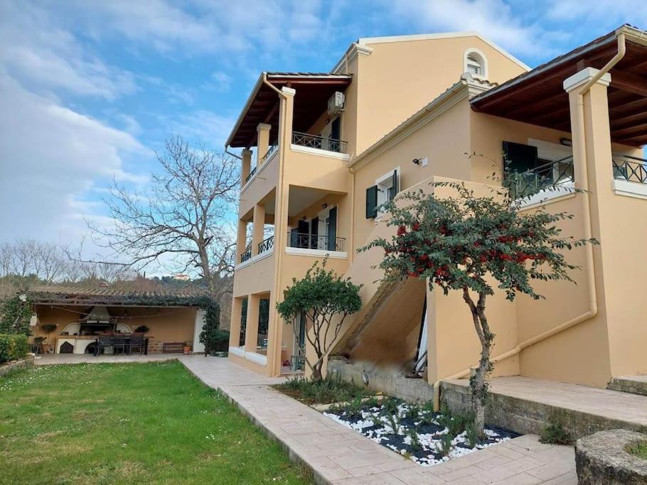 Dom wakacyjny Heraklia's House Perama (Corfu)