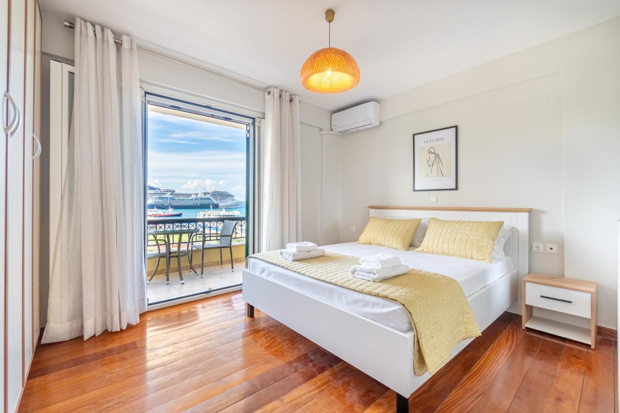 Seaview Portside